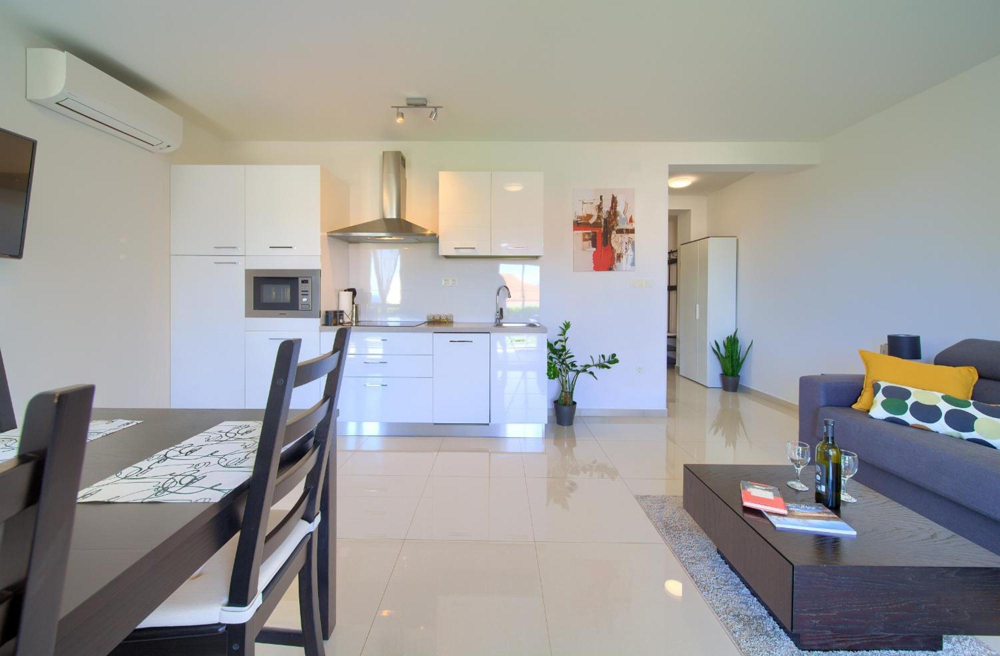 Apartment Sara 크르크 외부 사진
