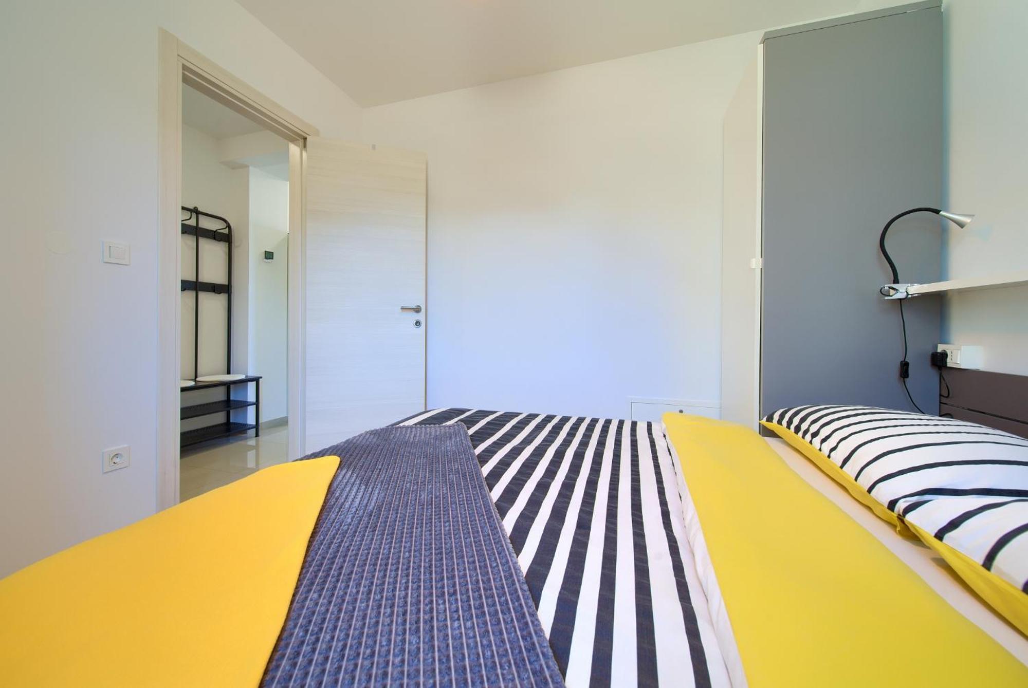 Apartment Sara 크르크 외부 사진